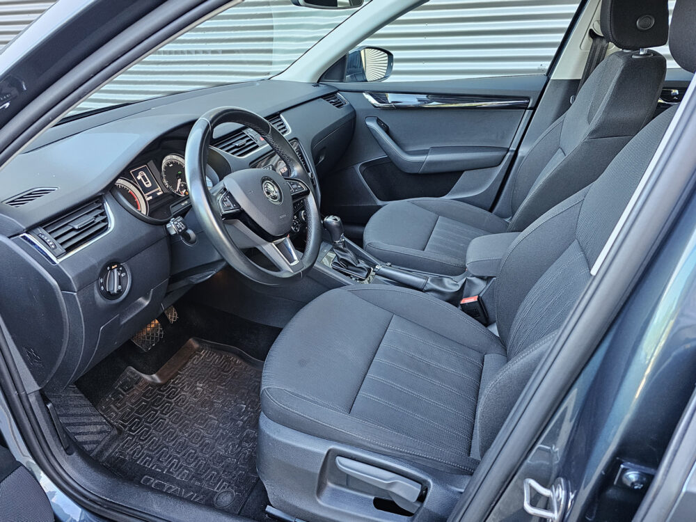 Škoda Octavia Combi 1.8 TSI Greentech Style Business Automaat