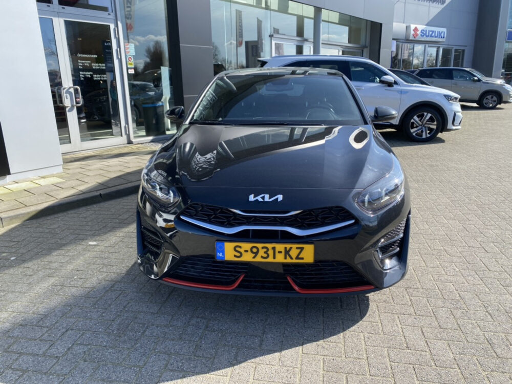 Kia ProCeed