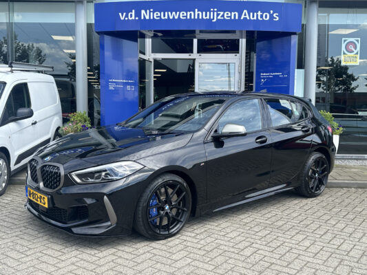 BMW 1-serie M135i xDrive High Executive