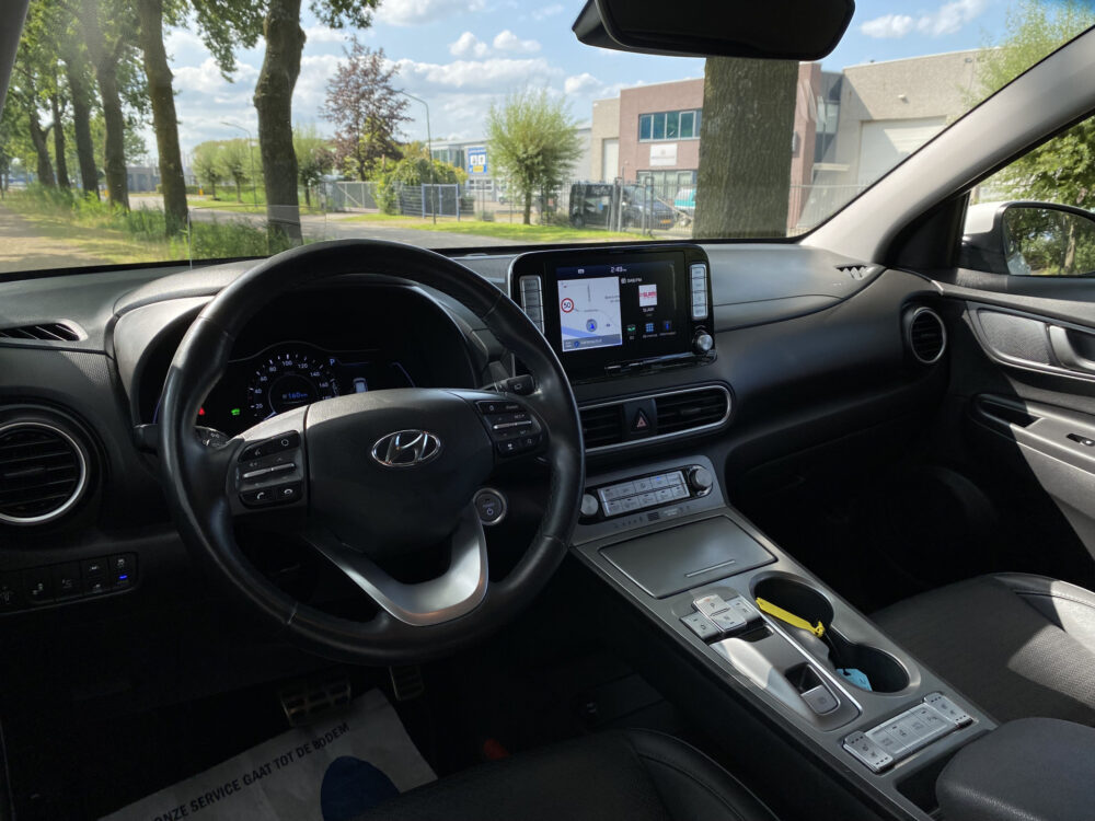 Hyundai KONA EV Premium 64 kWh