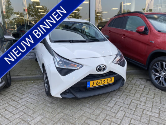 Toyota Aygo 1.0 VVT-i x-fun