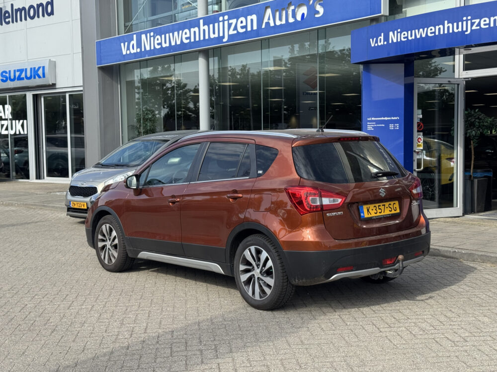Suzuki S-Cross