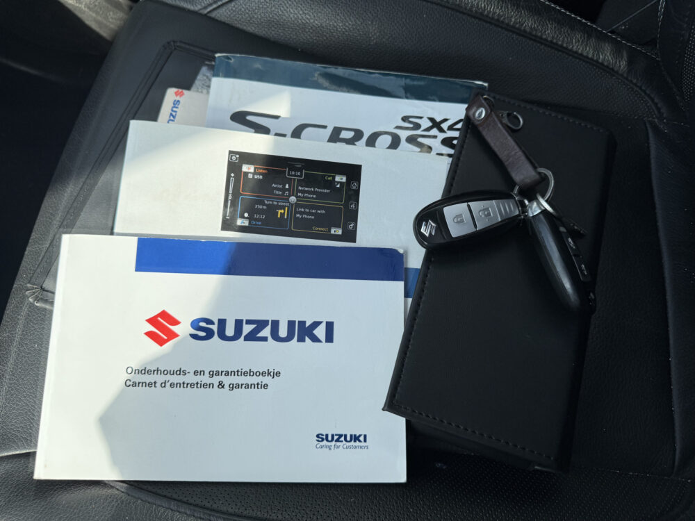 Suzuki S-Cross