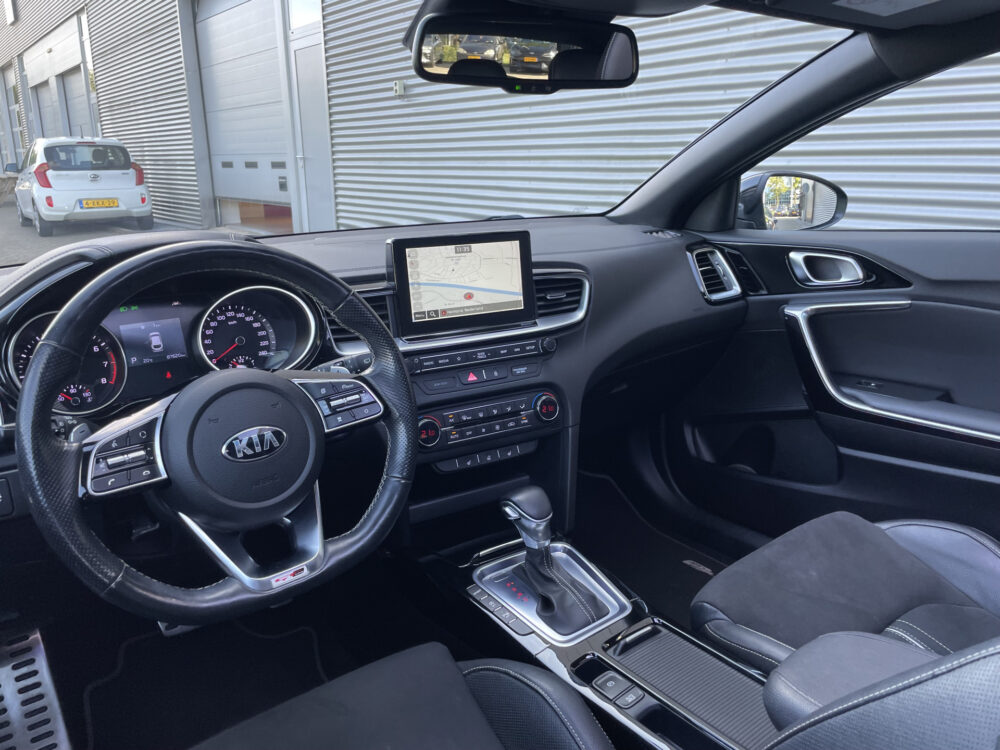 Kia ProCeed
