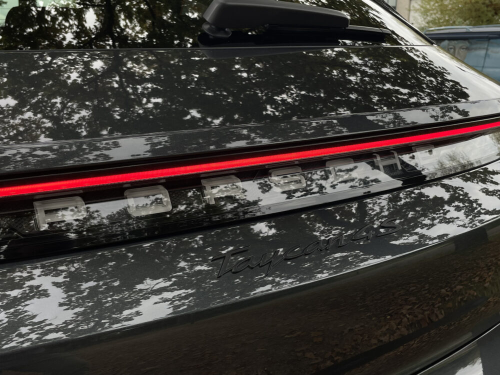 Porsche Taycan Cross Turismo