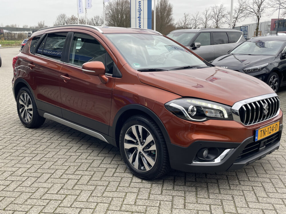 Suzuki S-Cross