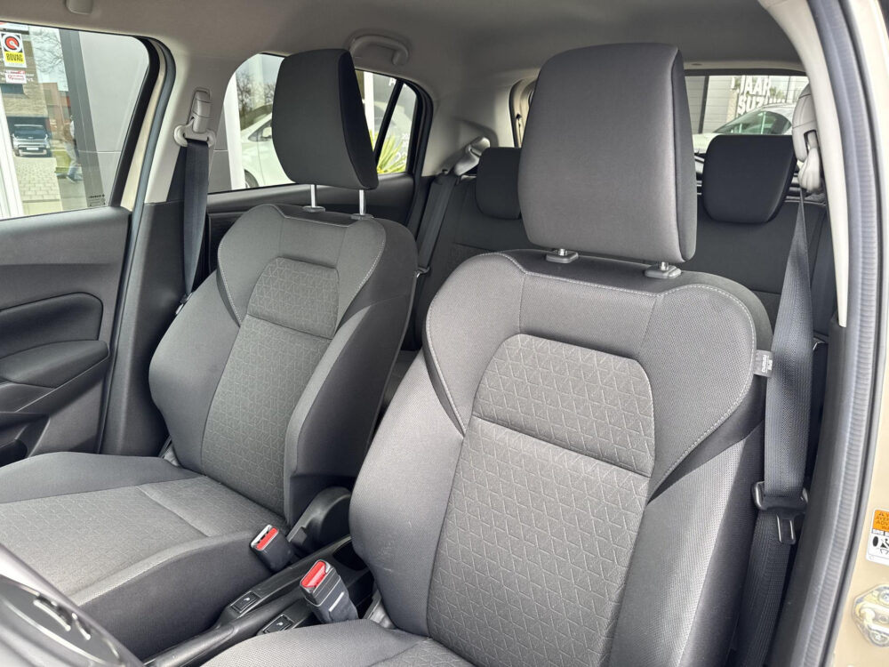 Suzuki Swift 1.2 Style Smart Hybrid Apple Carplay Android Auto via Bluetooth | Garantie tot 2034