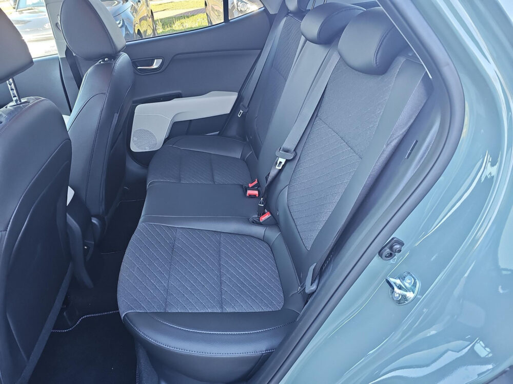 Kia Stonic 1.0 T-GDi MHEV GT-Line Climate | Navigatie | 17 Inch