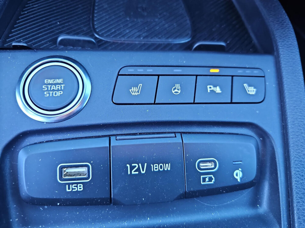 Kia Stonic 1.0 T-GDi MHEV GT-Line Climate | Navigatie | 17 Inch