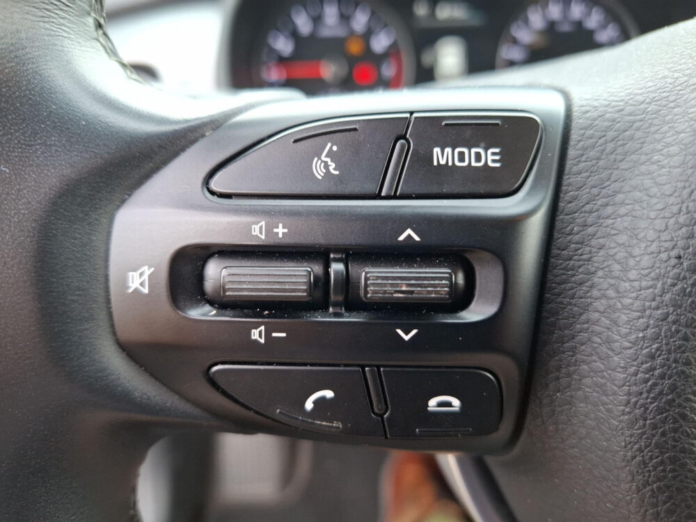 Kia Stonic 1.0 T-GDi MHEV DynamicPlusLine | Navigatie  Airco | Camera