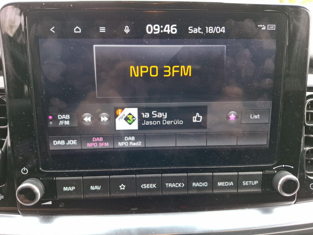 Kia Stonic 1.0 T-GDi MHEV DynamicPlusLine | Navigatie  Airco | Camera