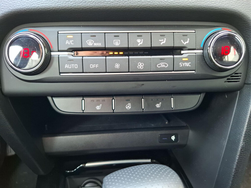 Kia Ceed Sportswagon 1.0 T-GDi Design Edition | JBL |