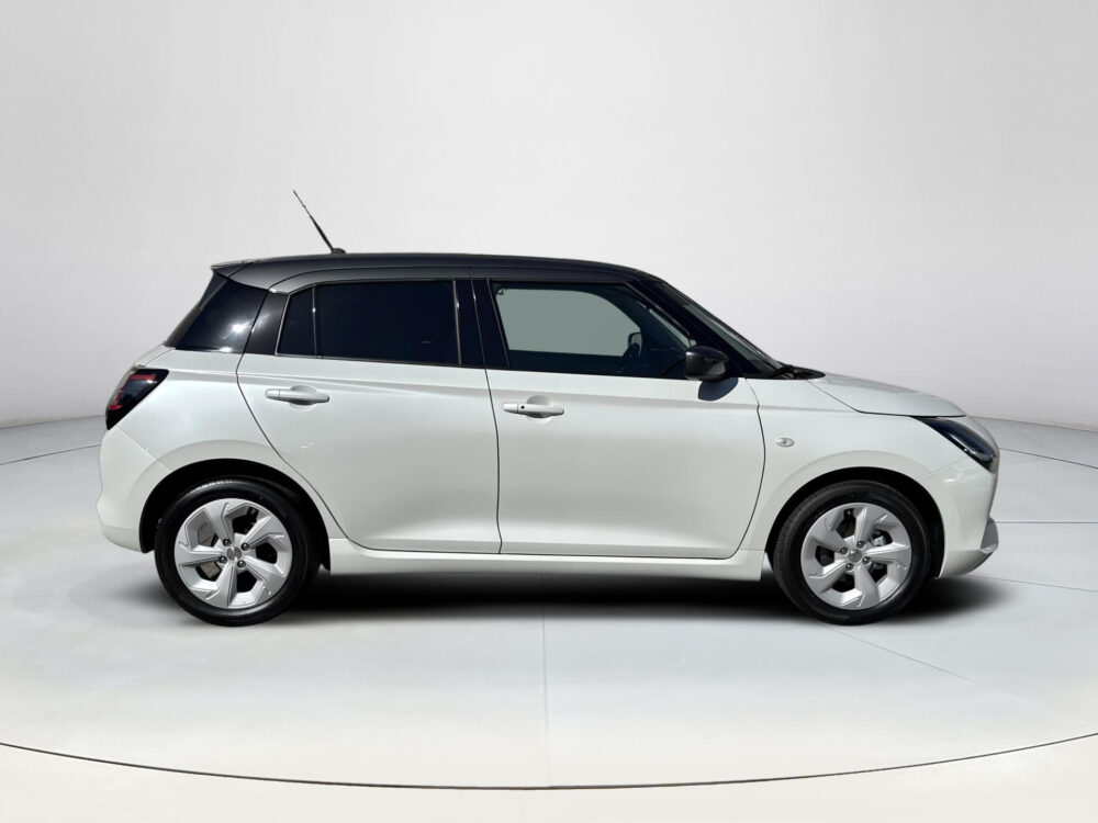 Suzuki Swift 1.2 Select Smart Hybrid op korte termijn leverbaar