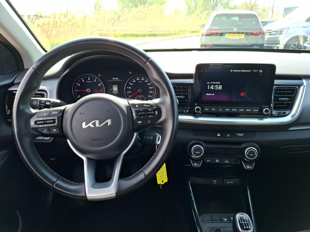 Kia Stonic 1.0 T-GDi MHEV DynamicLine Carplay | Achteruitrij Camera | Navigatie | Parkeersensoren | Lichtmetalen velgen | Cruise Control