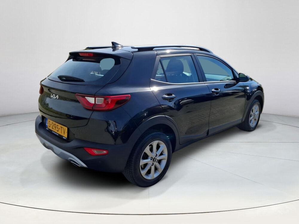 Kia Stonic 1.0 T-GDi MHEV DynamicLine Carplay | Achteruitrij Camera | Navigatie | Parkeersensoren | Lichtmetalen velgen | Cruise Control