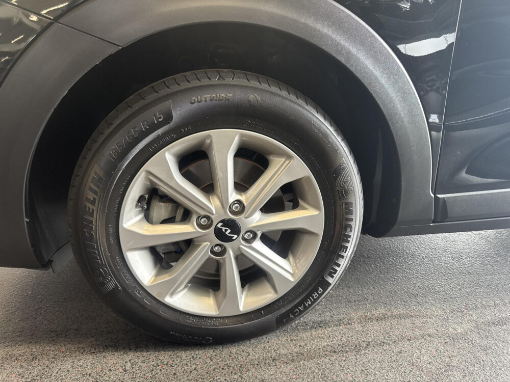 Kia Stonic 1.0 T-GDi MHEV DynamicLine Carplay | Achteruitrij Camera | Navigatie | Parkeersensoren | Lichtmetalen velgen | Cruise Control