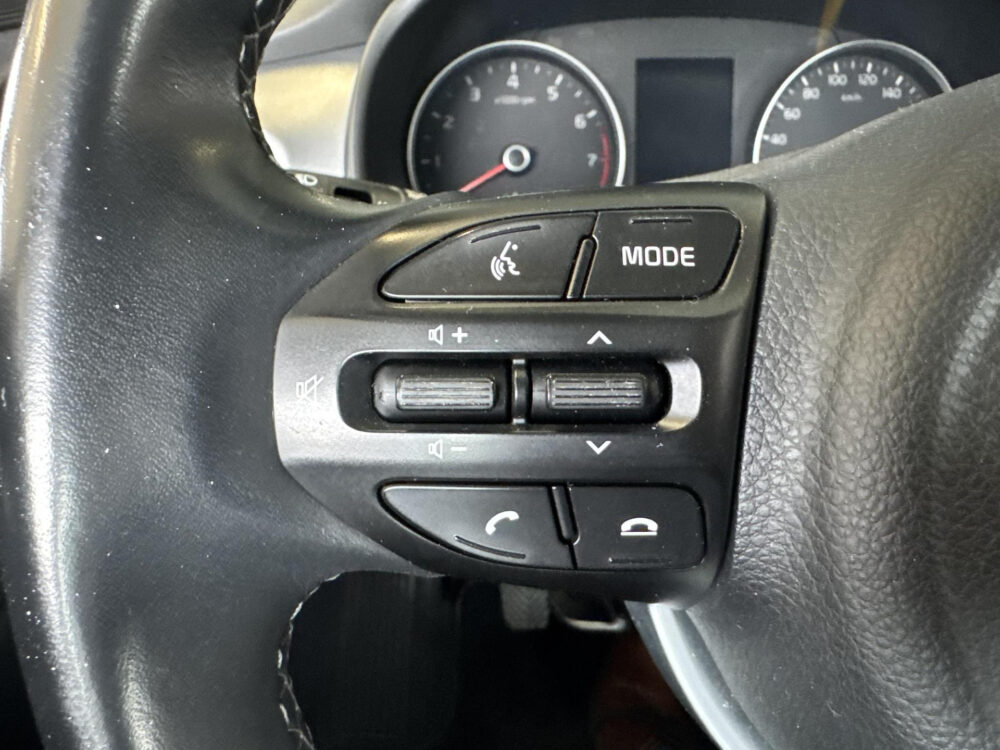 Kia Stonic 1.0 T-GDi MHEV DynamicLine Carplay | Achteruitrij Camera | Navigatie | Parkeersensoren | Lichtmetalen velgen | Cruise Control