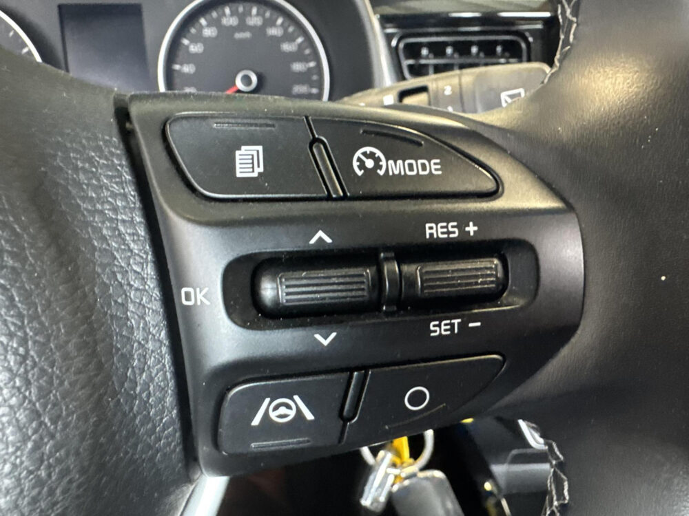 Kia Stonic 1.0 T-GDi MHEV DynamicLine Carplay | Achteruitrij Camera | Navigatie | Parkeersensoren | Lichtmetalen velgen | Cruise Control