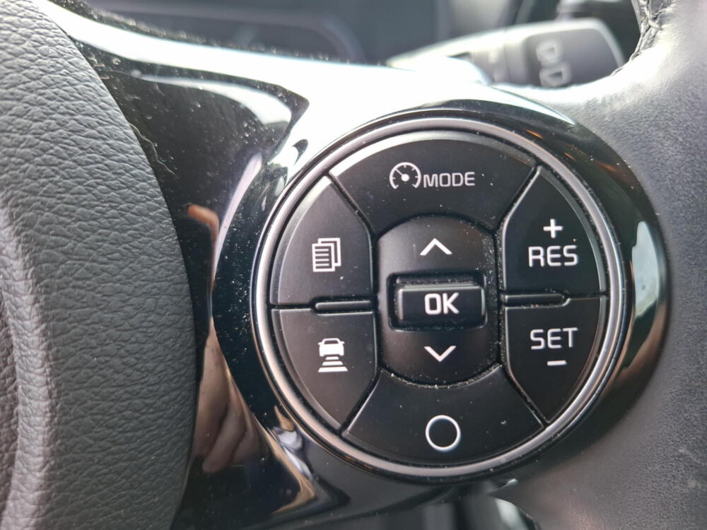 Kia e-Soul DynamicPlusLine 39.2 kWh LED verlichting | 17 inch lichtmetalen velgen | digitaal dashboard