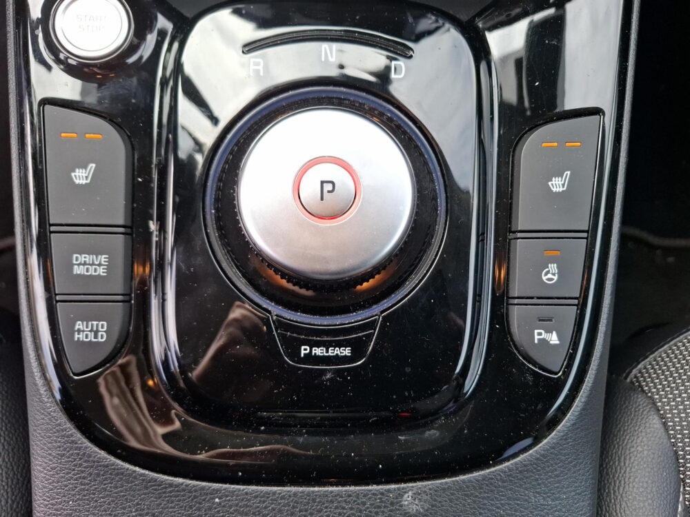 Kia e-Soul DynamicPlusLine 39.2 kWh LED verlichting | 17 inch lichtmetalen velgen | digitaal dashboard