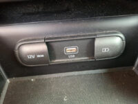 Kia e-Soul DynamicPlusLine 39.2 kWh LED verlichting | 17 inch lichtmetalen velgen | digitaal dashboard