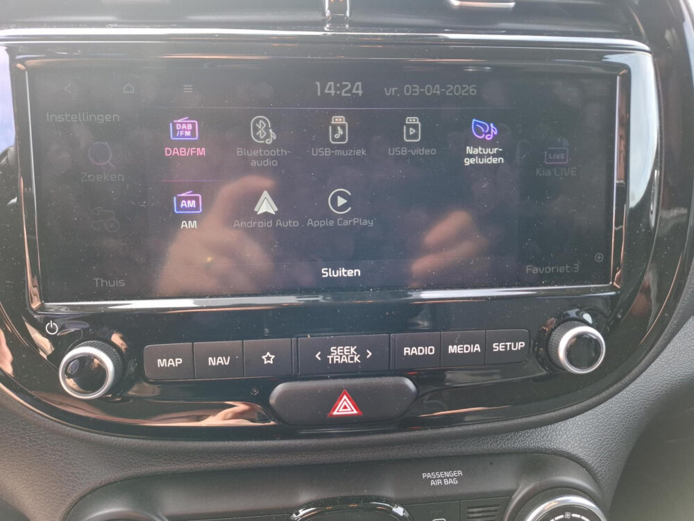 Kia e-Soul DynamicPlusLine 39.2 kWh LED verlichting | 17 inch lichtmetalen velgen | digitaal dashboard