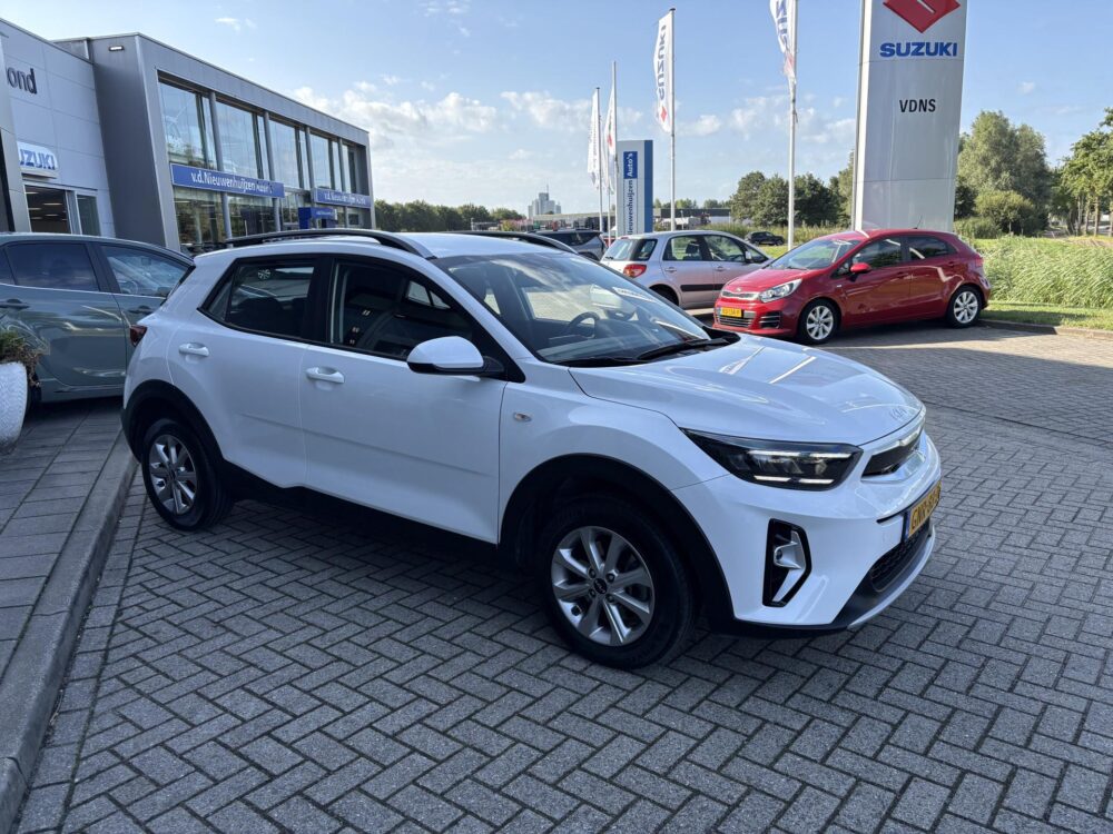 Kia Stonic 1.0 T-GDi MHEV DynamicLine | CarPlay | Camera | Cruise