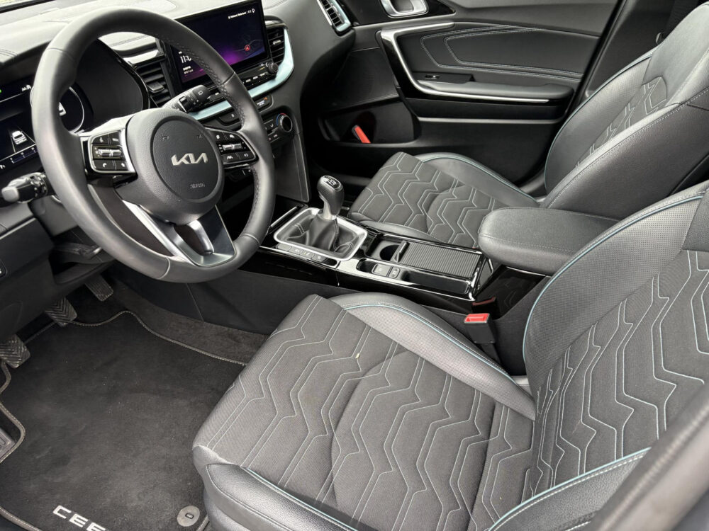 Kia Ceed Sportswagon 1.0 T-GDi DynamicPlusLine | BTW | CarPlay | Camera | Stoel en stuur verwarming |