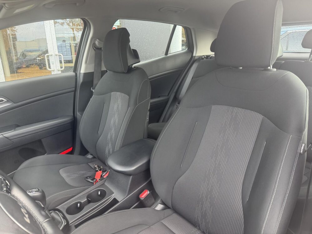 Kia Sportage 1.6 T-GDi MHEV DynamicLine Navi | Camera | 1650 Kg Trekgewicht |