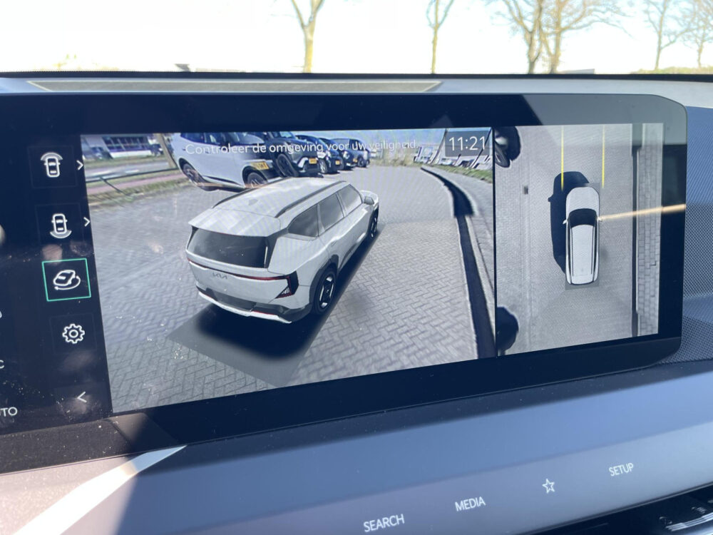 Kia EV5 GT-PlusLine 81.4 kWh | Pano | Stoel/Stuur verwarming | Stoelventilatie |