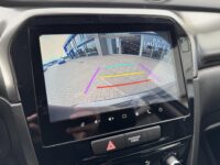 Suzuki Vitara 1.4 Boosterjet Style Hybrid Automaat Direct uit voorraad leverbaar.