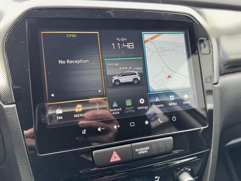 Suzuki Vitara 1.4 Boosterjet Style Hybrid Automaat Direct uit voorraad leverbaar.