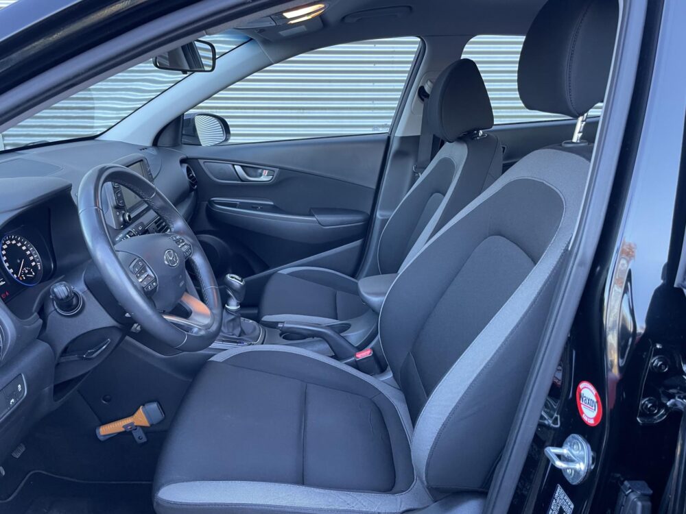 Hyundai Kona 1.0T Essence Climate | Camera | Sensoren | Navigatie