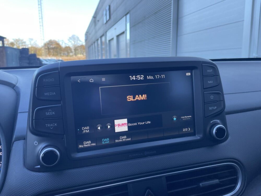 Hyundai Kona 1.0T Essence Climate | Camera | Sensoren | Navigatie