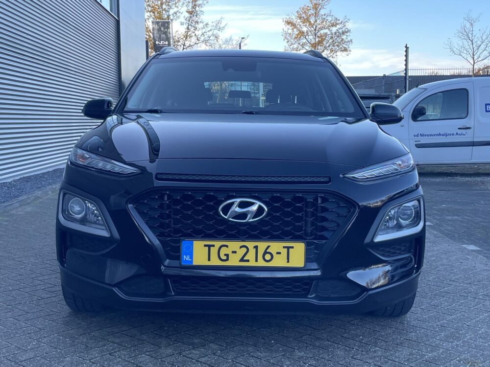Hyundai Kona 1.0T Essence Climate | Camera | Sensoren | Navigatie