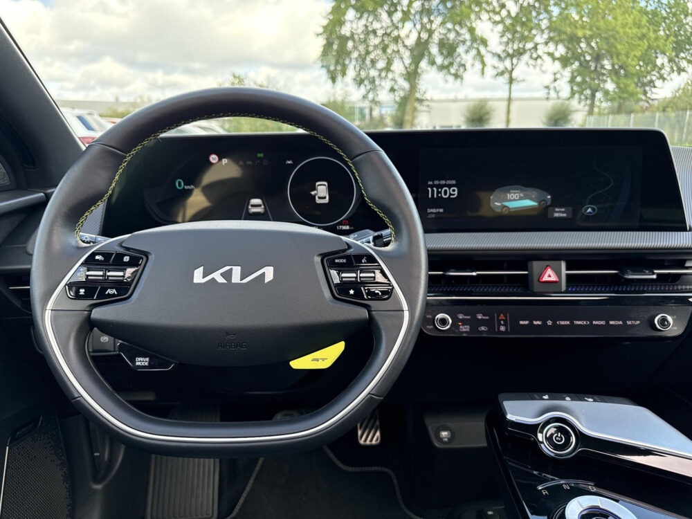51066315-kia-ev6-gt-awd-77-4-kwh-fabrieksgarantie-2034-585-pk-panoramadak-stoel-stuur-verwarming-2024