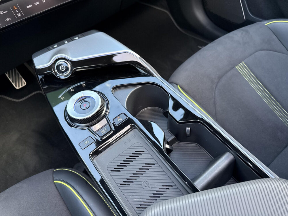 51066315-kia-ev6-gt-awd-77-4-kwh-fabrieksgarantie-2034-585-pk-panoramadak-stoel-stuur-verwarming-2024