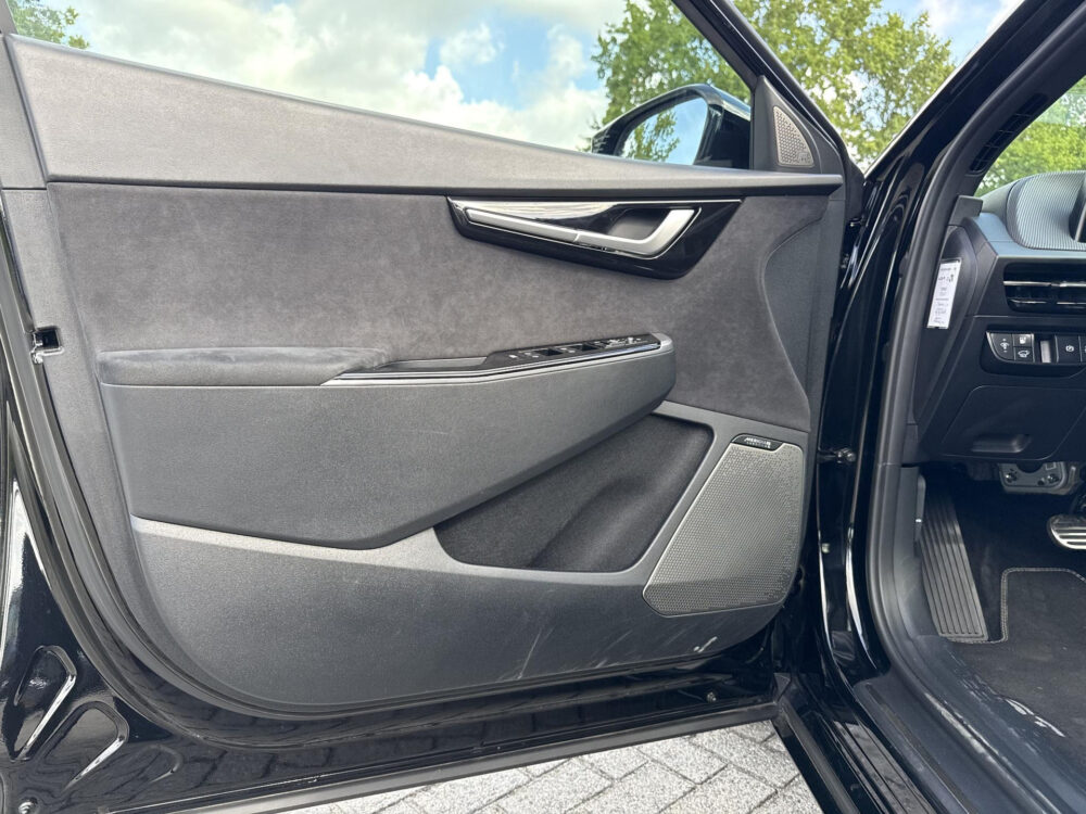 51066315-kia-ev6-gt-awd-77-4-kwh-fabrieksgarantie-2034-585-pk-panoramadak-stoel-stuur-verwarming-2024