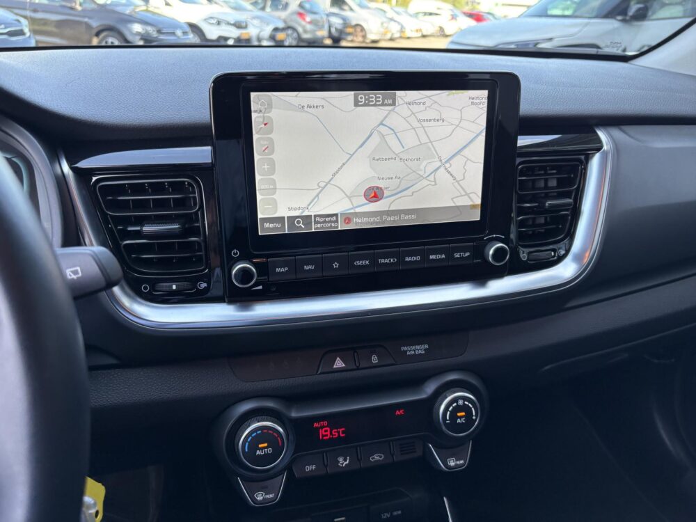 Kia Stonic 1.0 T-GDi MHEV DynamicLine | CarPlay | Camera | Cruise