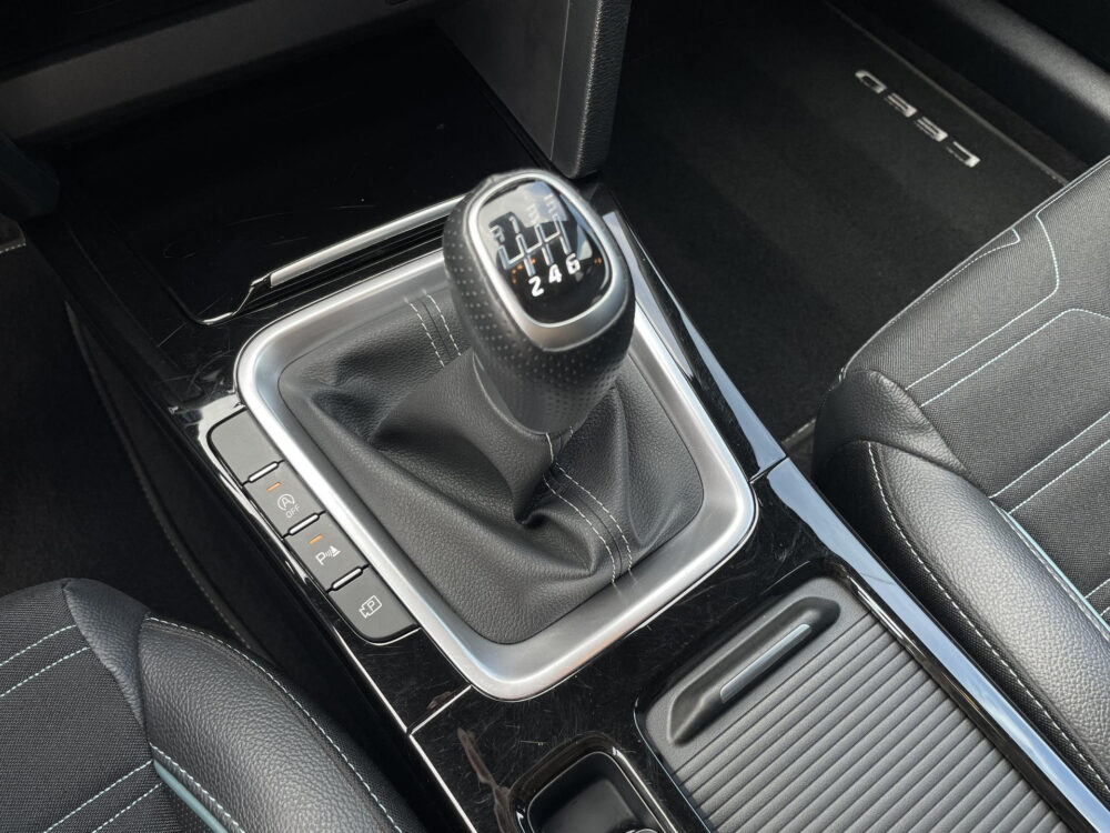 Kia Ceed Sportswagon 1.0 T-GDi Design Edition | Stoel stuur verwarming | Camera | Carplay |