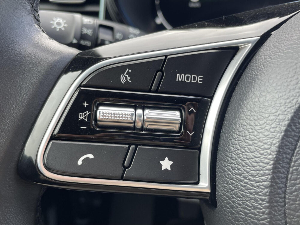 Kia Ceed Sportswagon 1.0 T-GDi Design Edition | Stoel stuur verwarming | Camera | Carplay |