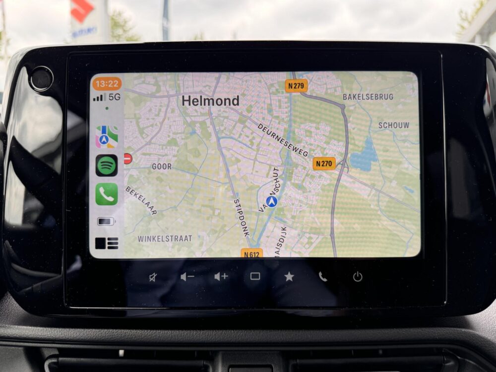 Suzuki Swift 1.2 Style Smart Hybrid |Demo BTW accessoirespakket twv. €3.700 per direct beschikbaar |