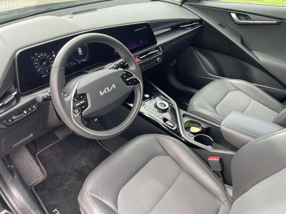51066344-kia-niro-1-6-gdi-phev-dynamicline-garantie-tot-2033-carplay-camera-cruise-2023