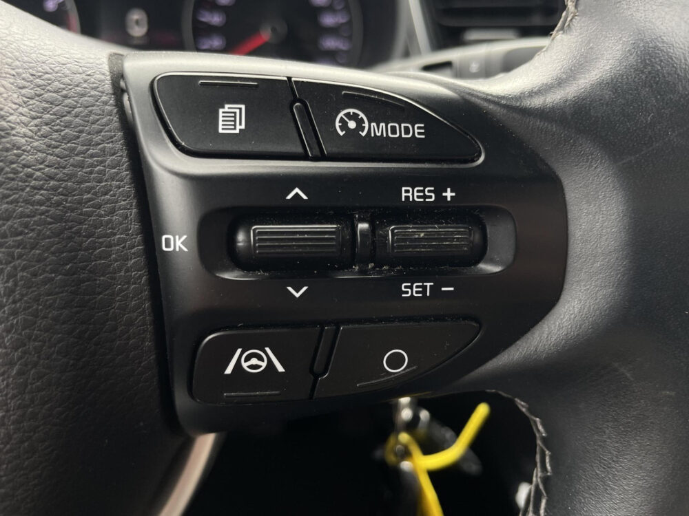 Kia Stonic 1.0 T-GDi MHEV DynamicLine Navi | Camera | CarPlay