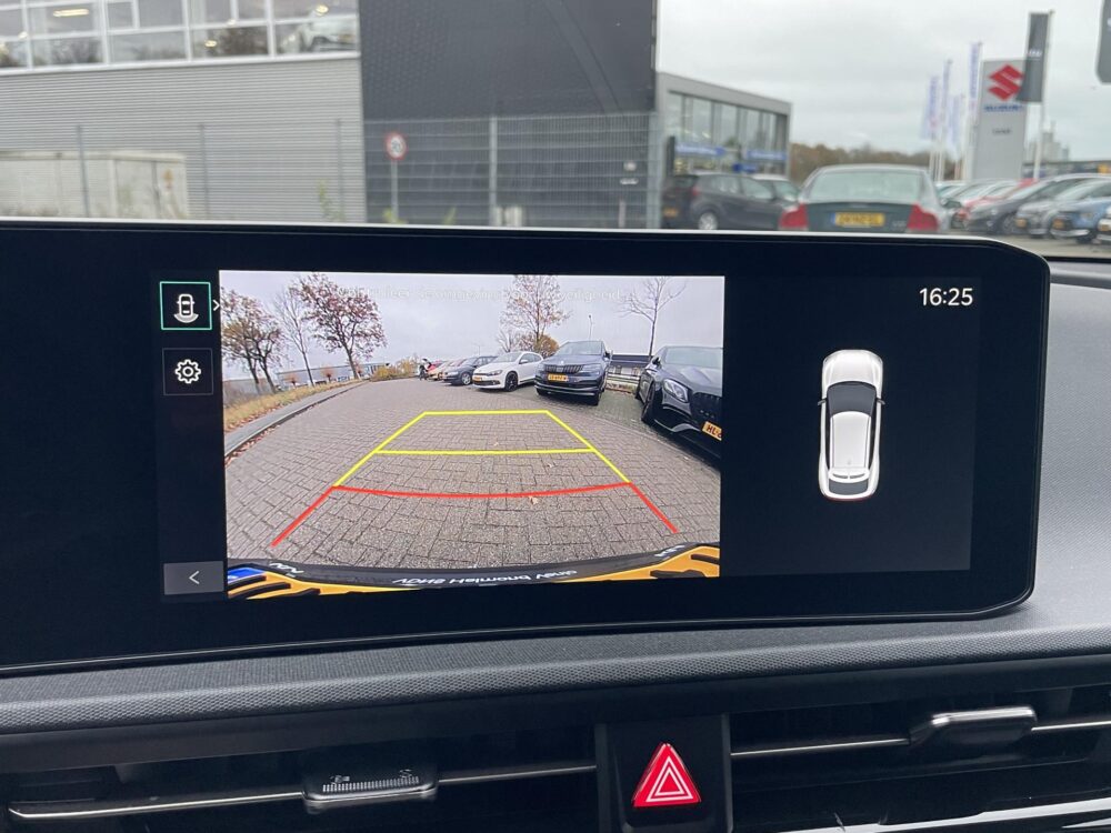 Kia EV6 Light Edition 63 kWh | Achteruitrijcamera | Stoel Stuur verwarming | Adaptive cruise |