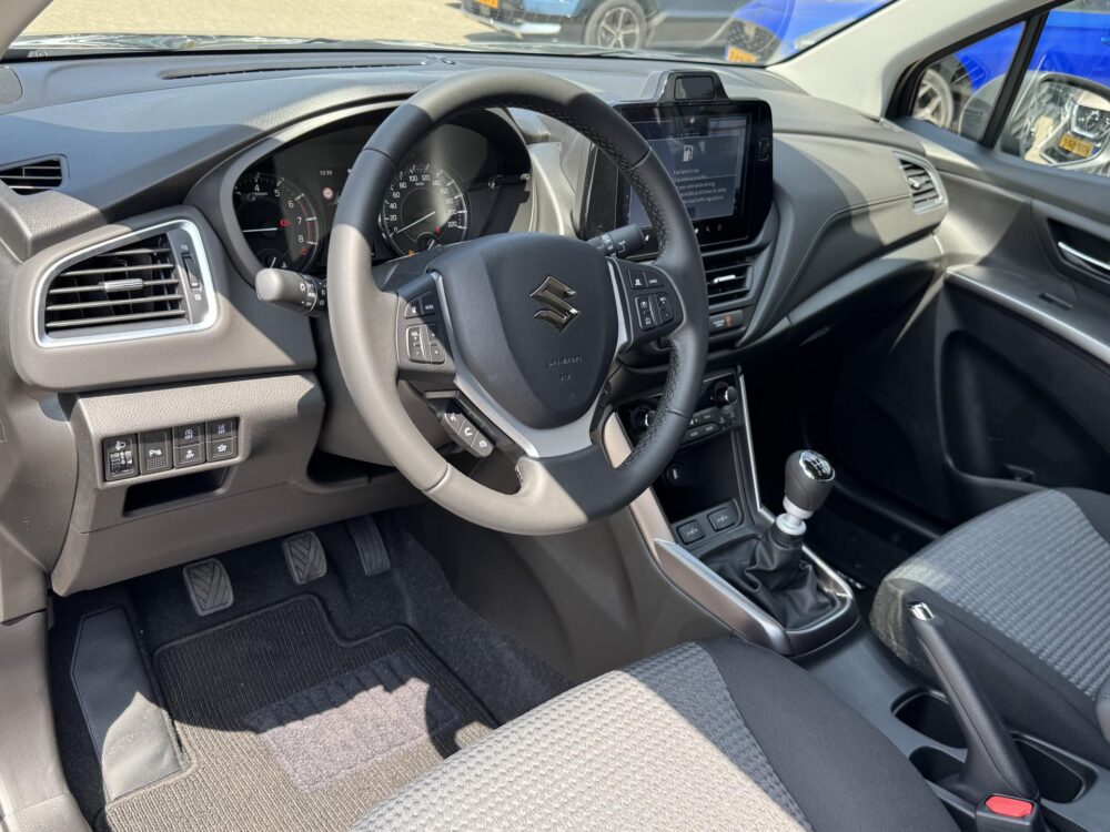 Suzuki S-Cross 1.4 Boosterjet Select Smart Hybrid | Uit voorraad leverbaar | 1.500 kg trekgewicht |