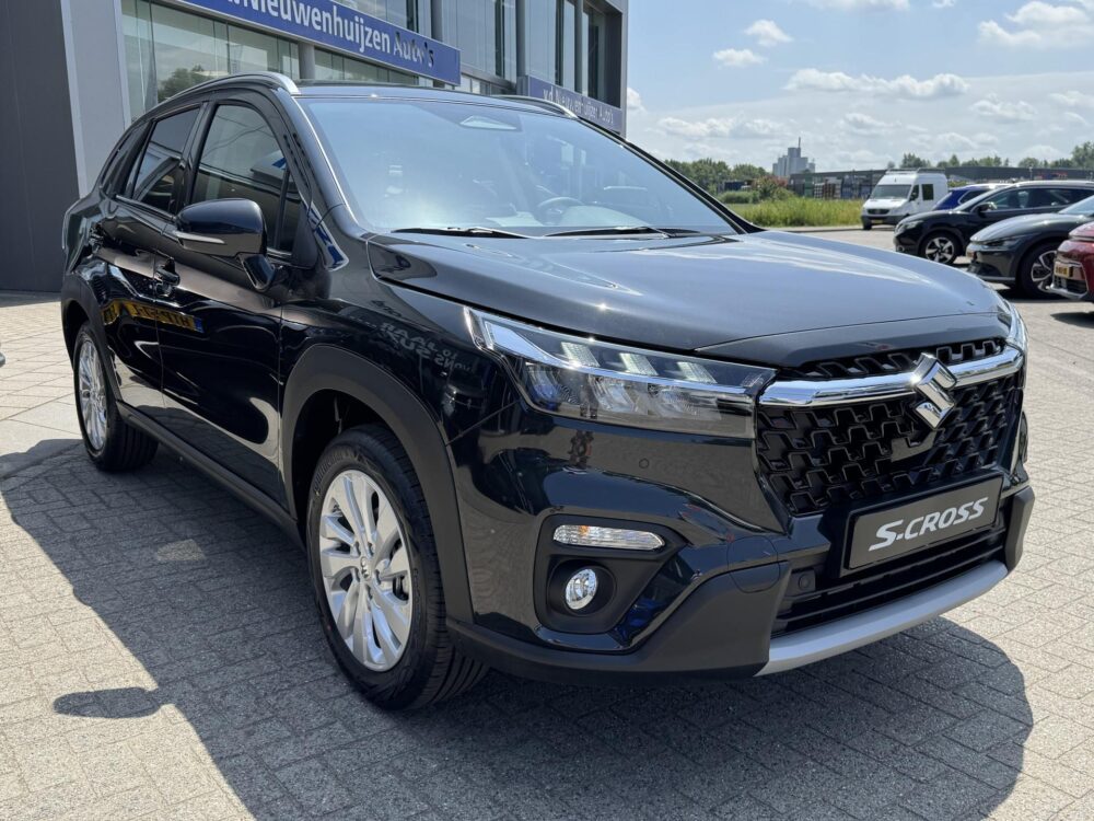 Suzuki S-Cross 1.4 Boosterjet Select Smart Hybrid | Uit voorraad leverbaar | 1.500 kg trekgewicht |