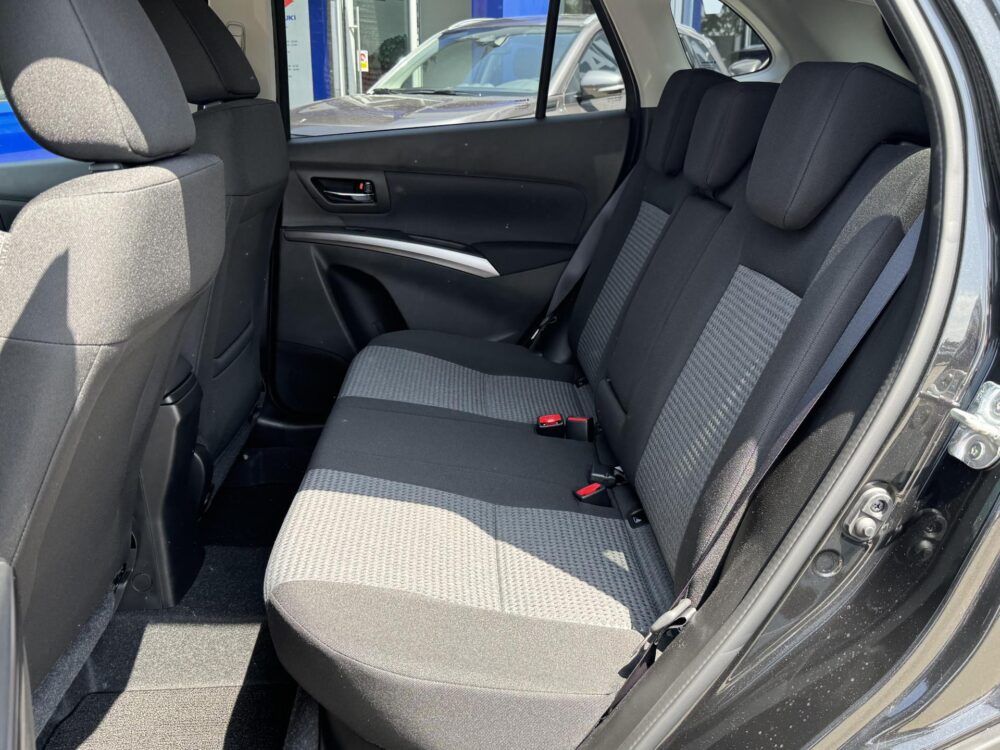 Suzuki S-Cross 1.4 Boosterjet Select Smart Hybrid | Uit voorraad leverbaar | 1.500 kg trekgewicht |