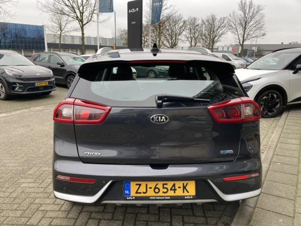 Kia Niro 1.6 GDi Hybrid DynamicLine | Trekhaak | CarPlay | Camera
