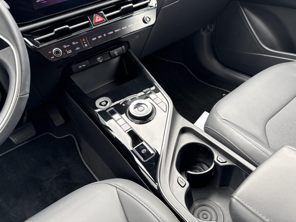 Kia Niro 1.6 GDi Hybrid DynamicLine | CarPlay | Navi | Stoelverwarming